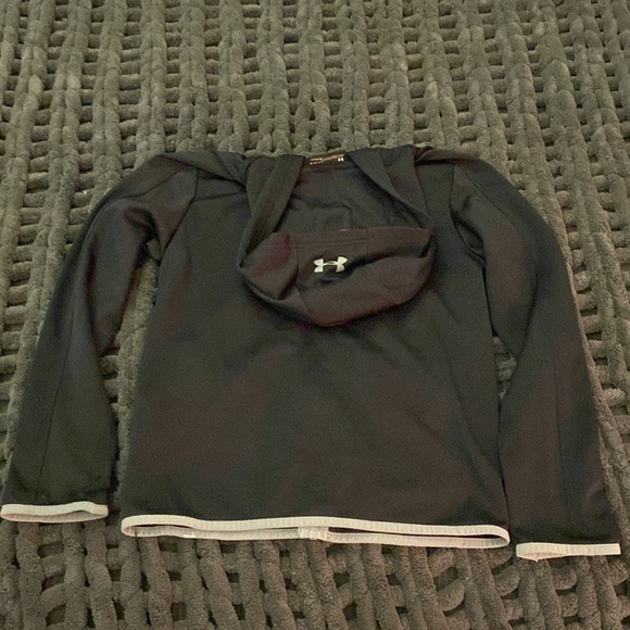 Boys Under Armour jacket - Picture 5 of 5